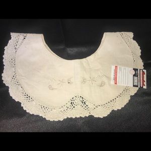 Vintage 1980’s Little Girl Dress Collar